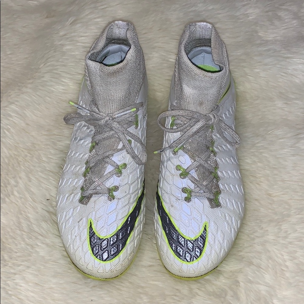 4 Nike JR Hypervenom Phantom 3 Elite Soccer Cleats - Picture 6 of 9